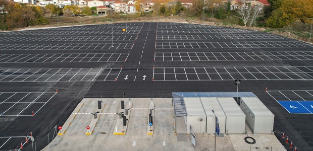 Ένα προηγμένο Parking 600 θέσεων 